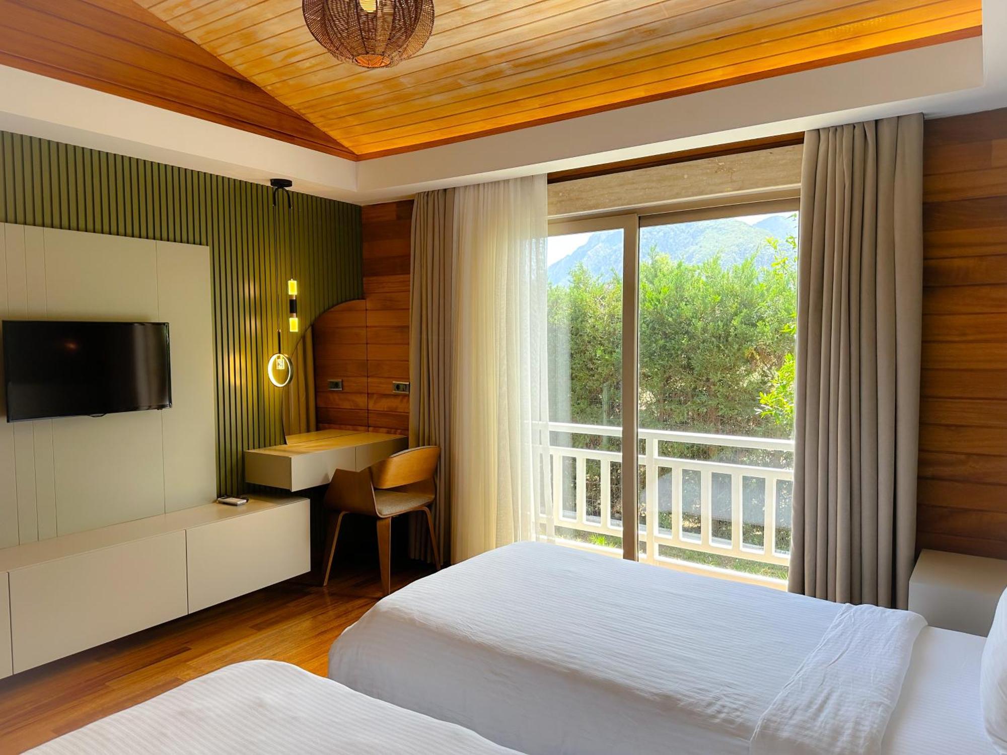 Hotel Hera 3*