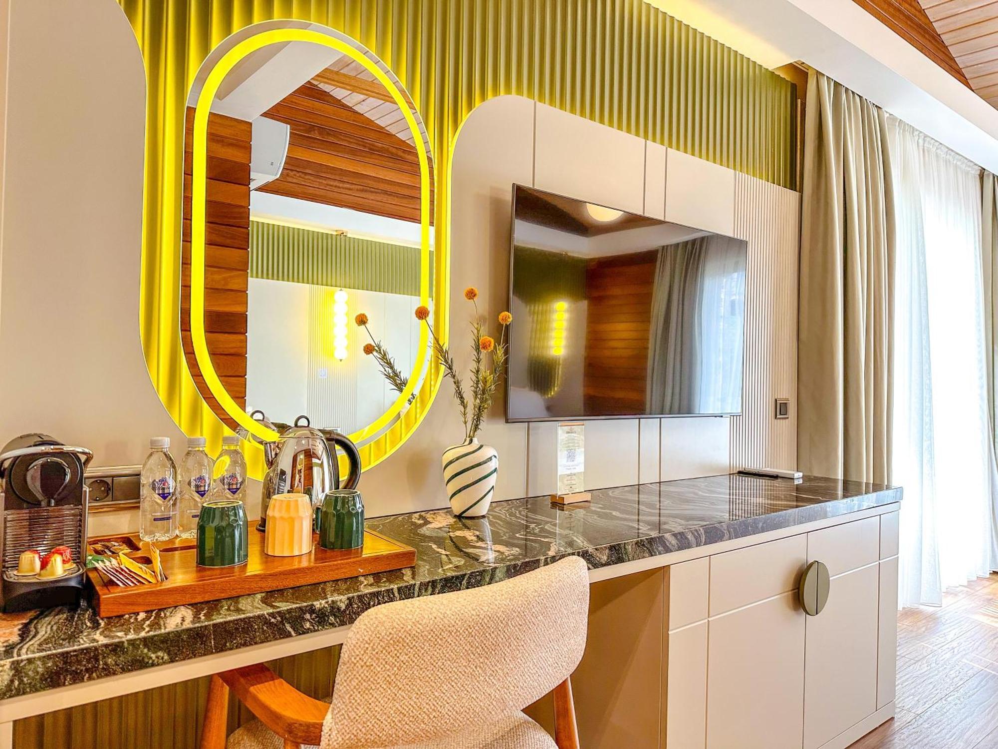 Hera 3* Çıralı